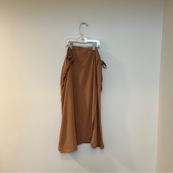 🤎 SET - Metallic bronze coloured wrap top & wrap skirt - custom made!🤎 - Picture 2 of 10